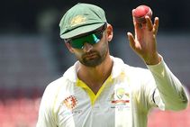 India Vs Australia Lyon Roars With Defiance As Australia Aim Unlikely Victory