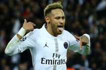 Lionel Messi English Clubs Record Neymar Barcelona Tottenham Psg Champions League