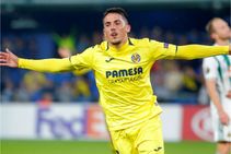 Arsenal Tottenham Battle Pablo Fornals