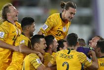 Afc Asian Cup United Arab Emirates V Australia Arnold Break With Tradition For Quarter Final