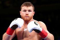 Saul Canelo Alvarez Daniel Jacobs Middleweight Unification Fight