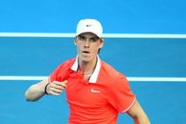 Shapovalov Suffers Surprise Auckland Loss Monfils Withdraws