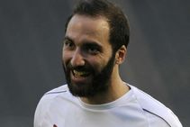 Gianluigi Donnarumma Wishes Gonzalo Higuain Luck Ahead Of Expected Chelsea Switch