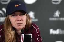 Simona Halep Australian Open Ashleigh Barty Sydney International