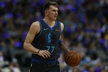 Suns C Deandre Ayton In Awe Of Luka Doncics Skill Hes A Beast Mavericks Nba News