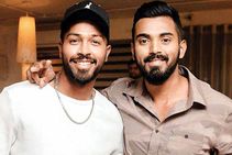 Bcci Issues Show Cause Notice To Hardik Pandya Kl Rahul Pandya Apologises