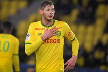 Emiliano Sala Missing Search Cardiff City Nantes Argentina Ambassador Uk Government