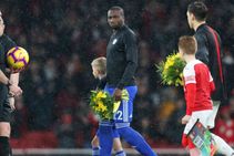 Cardiff City Fly Emiliano Sala Sol Bamba