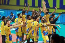 Pro Volleyball League Chennai Spartans Defeat Kochi Blue Spikers Enter Final