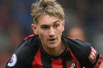 Tottenham Preparing 50 Million Summer Battle With Manchester United David Brooks