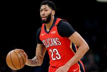 Nba News Anthony Davis Leaves Pelicans Game Oklahoma City Thunder With Left Shoulder Injury