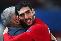 Fellaini Completes Move From Manchester United Shandong Lune