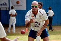 Gibbs Back India England As Contenders Odi World Cup