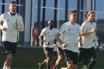 Serie Preview Juventus Aim End Title Discussion At Napoli