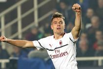 Atalanta Ac Milan Serie A Match Report Krzysztof Piatek Brace