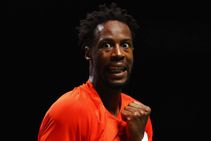Gael Monfils Beats Marin Cilic Dubai Tennis Championships