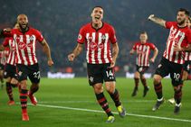 Southampton 2 Fulham 0 Oriol Romeu James Ward Prowse Premier League Match Report