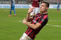 Ac Milan Empoli Serie A Report Krzysztof Piatek