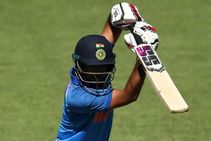 India Vs New Zealand 5th Odi Rayudu Leads India S Clinical Win