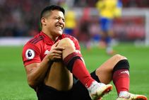Sanchez Lingard Martial Among Manchester United Stars Missing Psg Trip
