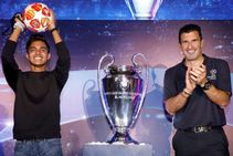 Figo Enthralls Mumbai Uefa Champions League Fans Event