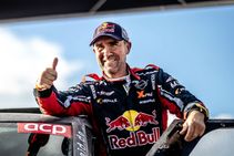 Peterhansel Returns Abu Dhabi Desert Challenge