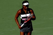 Miami Open Stephens Struggles Continue As Halep Pliskova Reach Last 