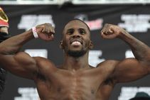 Farmer Retains Ibf Belt With Carroll Victory