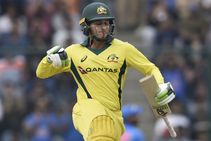 India Vs Australia 5th Odi Usman Khawaja Bowlers Guide Australia To Series Win