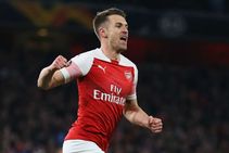 Arsenal 2 Napoli 0 Gunners On Track Europa League Match Report