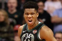Giannis Antetokounmpo Nba Mvp Mike Budenholzer Milwaukee Bucks