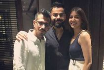 Ipl 2019 Virat Kohli Wife Anushka Sharma Host Royal Challengers Bangalore Teammates For Dinner