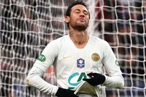 Neymar Lash Out Fan Coupe De France Psg