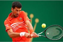 Djokovic Breezes Through In Blustery Monte Carlo