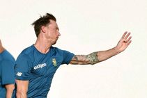 Dale Steyn Joins Royal Challengers Bangalore In Ipl 