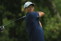 Tiger Woods Rory Mcilroy Make Contrasting Starts At Augusta