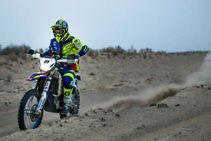Desert Storm 2019 Tvs Racing S Adrien Metge Conquers Marathon Stage To Stay In The Lead