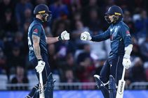 England Pakistan 4th Odi Trent Bridge Report Ben Stokes Tom Curran Jason Roy Babar Azam