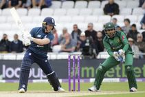 Cricket World Cup 2019 England Captain Eoin Morgan Suffers Injury Scare