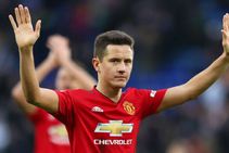 Herrera Confirms United Departure Amid Psg Talks