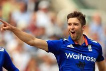 Icc World Cup 2019 England Sweat On Mark Wood Fitness