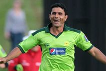 Amir Confessed To Spot Fixing After Afridi Slapped Him Razzaq