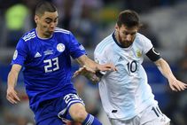 Lionel Messi Newcastle Fun Argentina Almiron