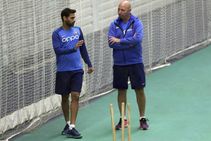 Icc World Cup 2019 Bhuvneshwar Bowls At Indoor Nets Farhart Monitors