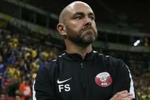 Sanchez Rues Qatar S Late Defeat To Colombia