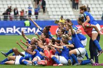 Womens World Cup Review England Italy Through Last 16 Japan Beat Scotland