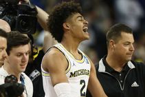Nba Draft 2019 Warriors Select Michigans Jordan Poole At No 
