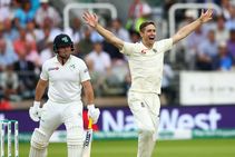 Chris Woakes Stuart Broad Ireland England Test Lords