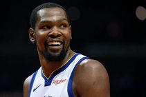 Durant Signs Nets Number Seven
