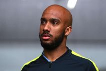 Fabian Delph Joins Everton From Manchester City Transfer News